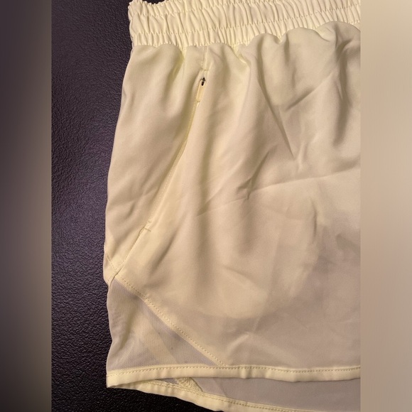 All In Motion Run Shorts in Yellow - Picture 4 of 9